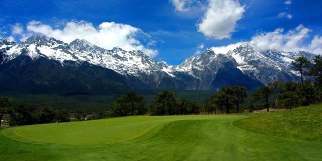 Dragon Snow Mountaion Golf Club, Lijiang, Trung Quốc