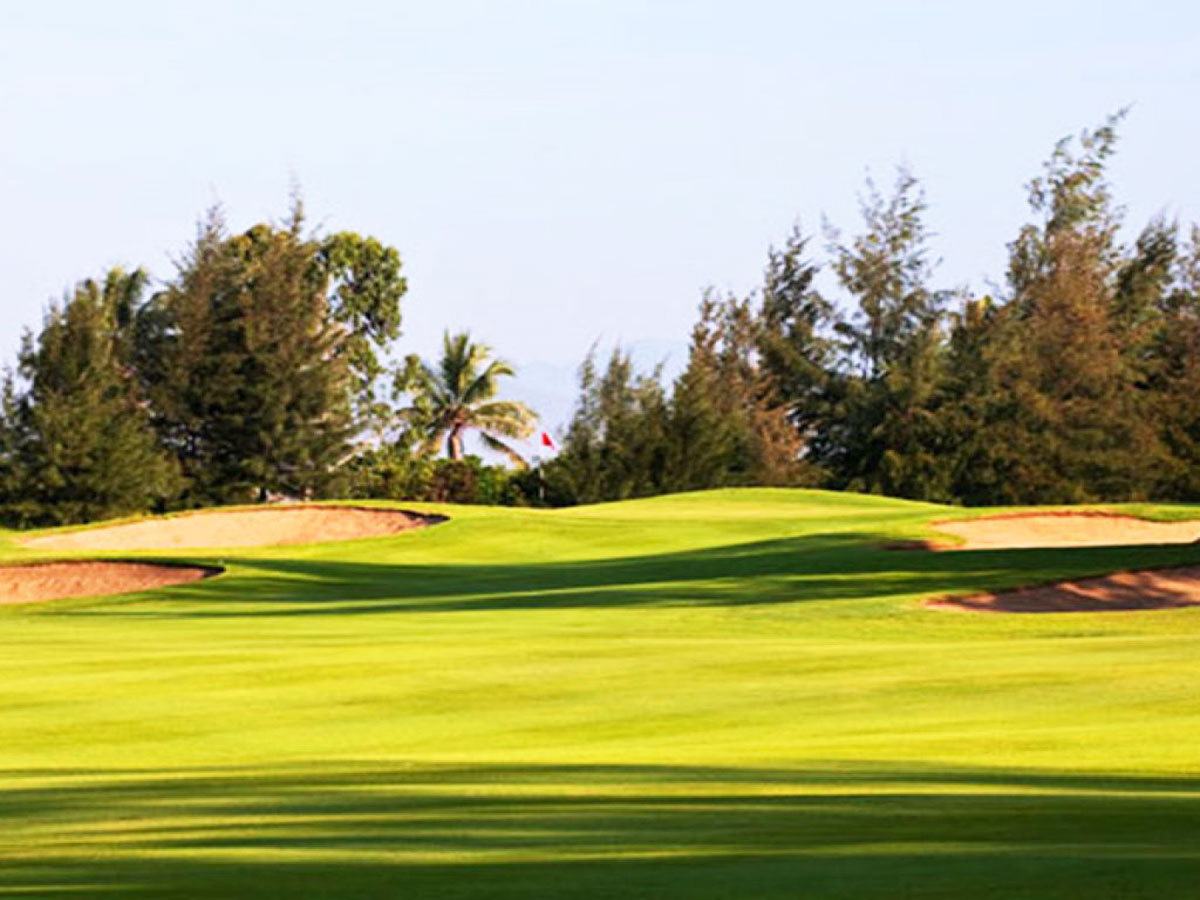 san-golf-Montgomerie-Links-da-nang-4-1024x1024