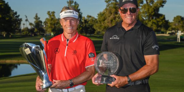 Phil Mickelson chiến thắng Charles Schwab Cup Championship, Bernhard Langer lần thứ 6 vô địch mùa